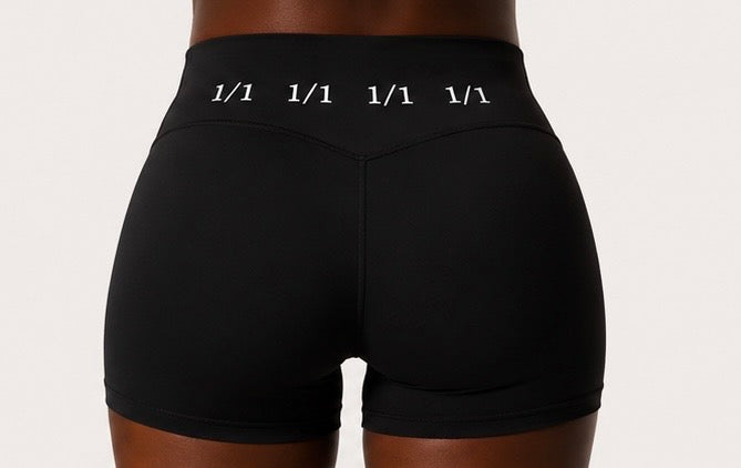 N0.3 Performance Shorts