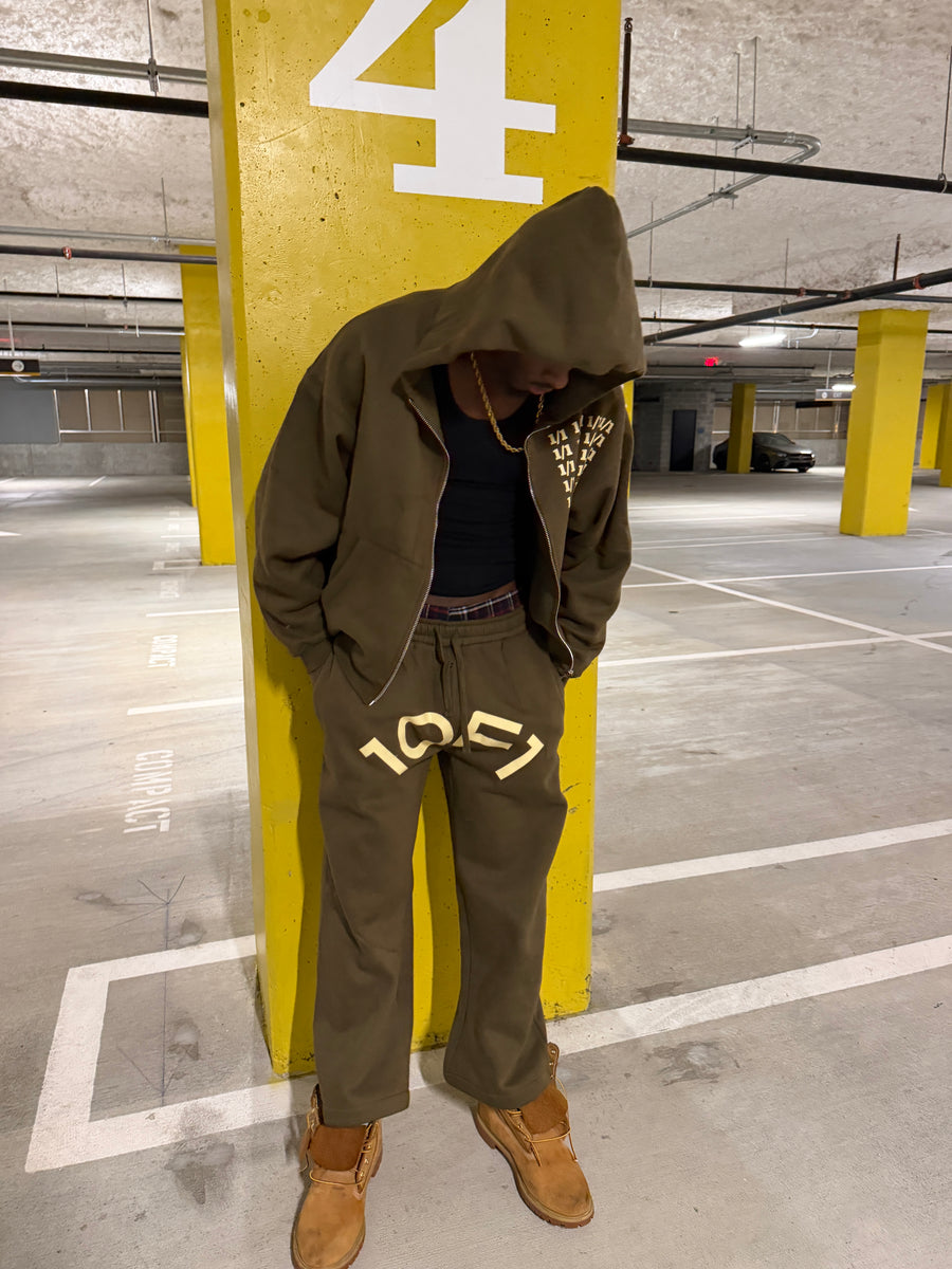 NO.2 Sweat Pant Set